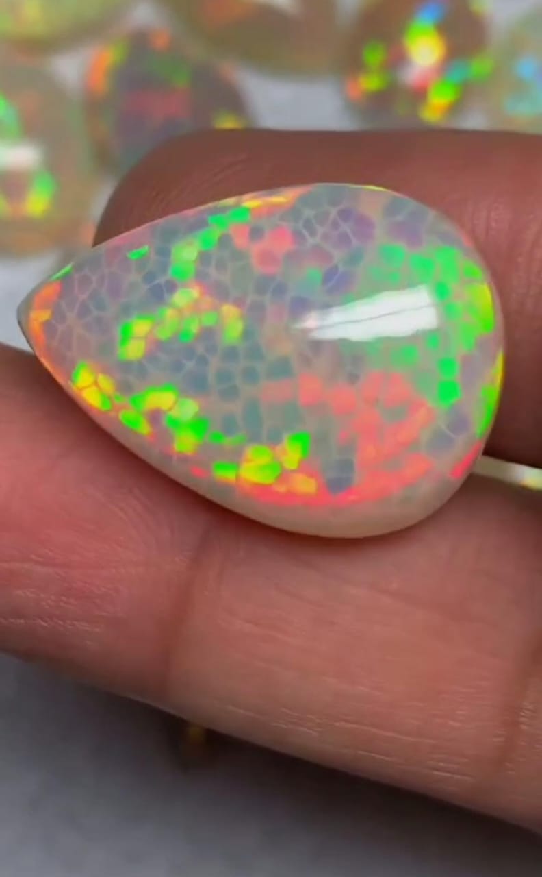 Honey Dunk Ethiopian Opal