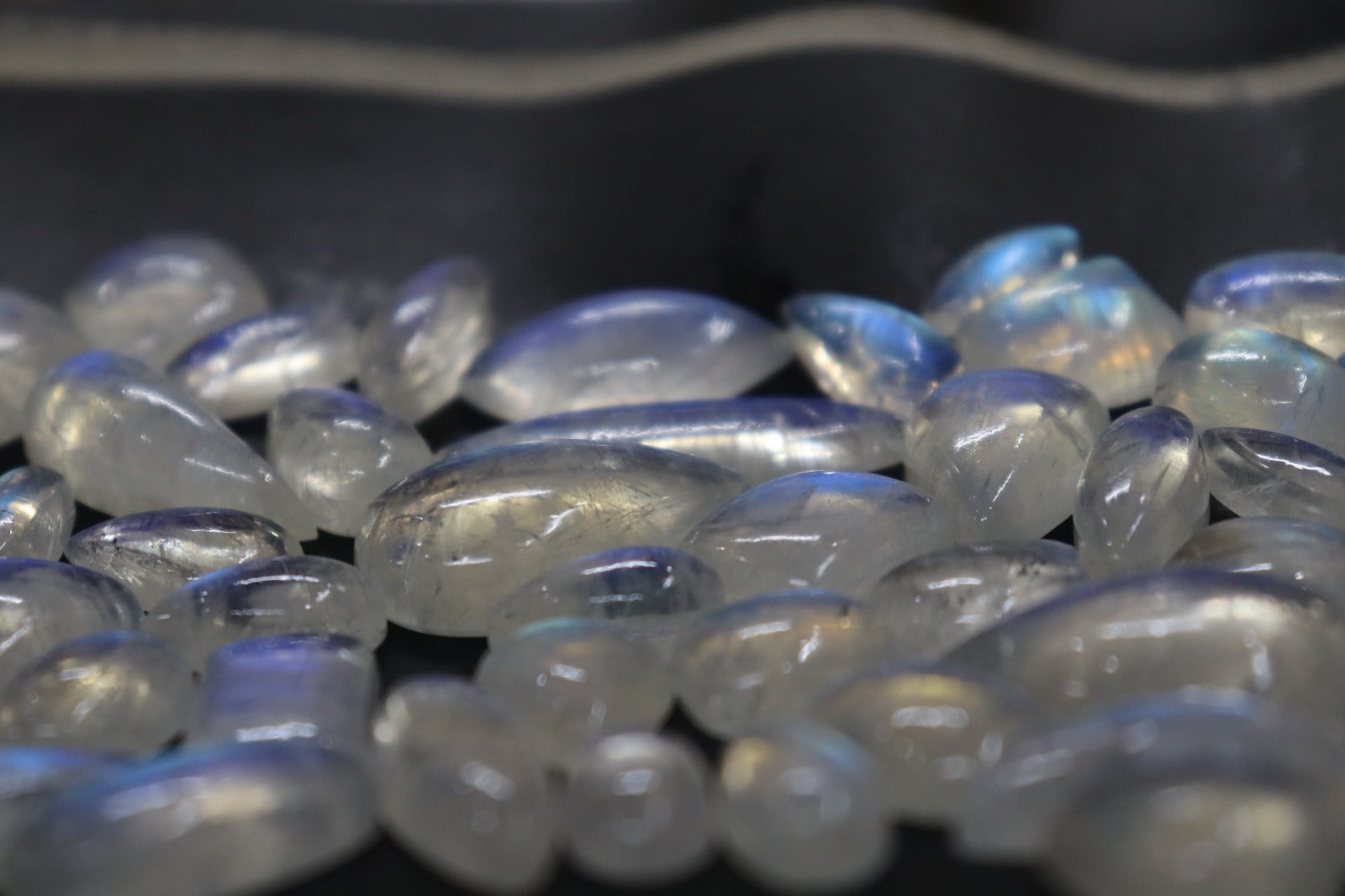 Rainbow Moonstone - Top Quality A Grade